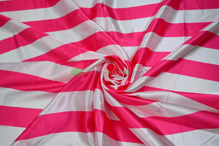 58in x 96in - 8ft Tall / Fuchsia
