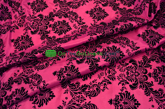 Tablecloth 90 Round / Fuchsia on Black