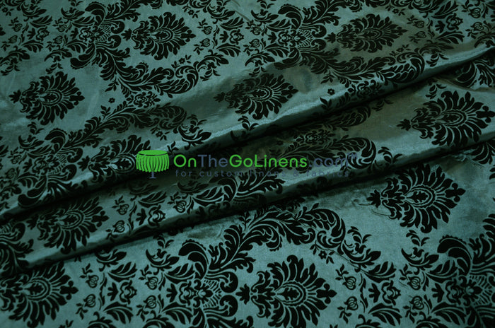 Tablecloth 90 Round / Hunter Green on Black