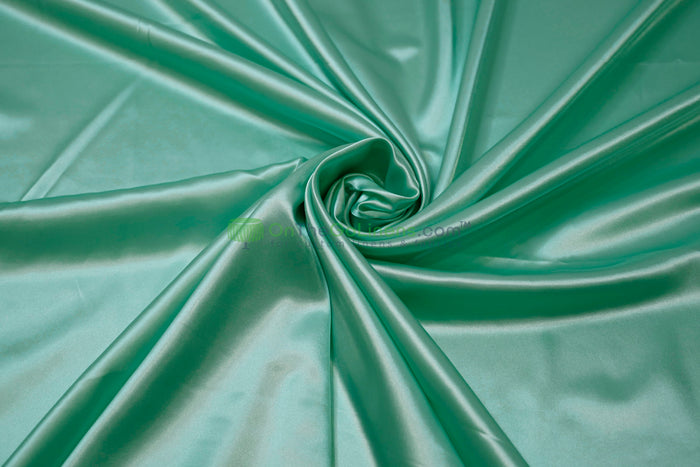 58in x 120in - 10ft Tall / Aquamarine