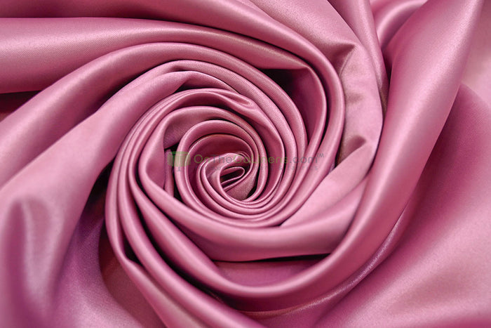 58in x 96in - 8ft Tall / Rose