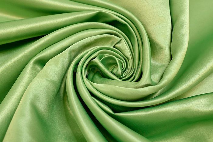 58in x 96in - 8ft Tall / Lime
