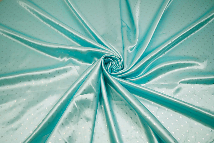 58in x 96in - 8ft Tall / Mint Star