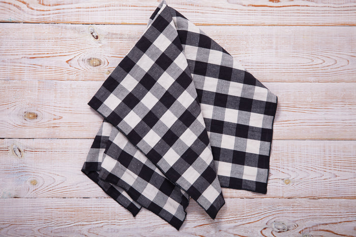 Picnic Checkered Tablecloths | Gingham Table Linens  | 100% Polyester | 1x1 Square |