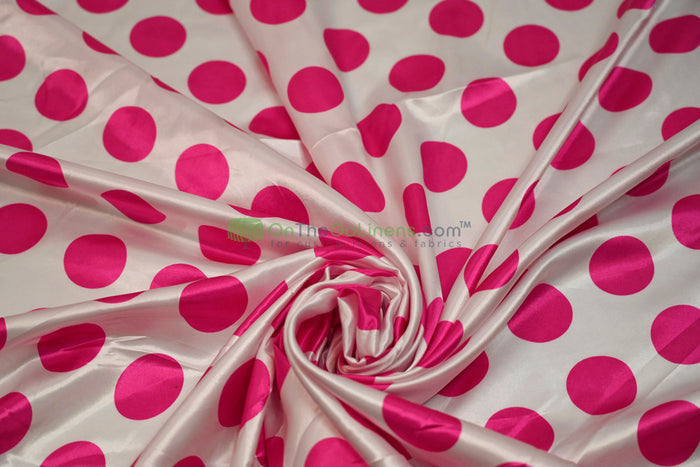 58in x 96in - 8ft Tall / White Back Fuchsia Dot