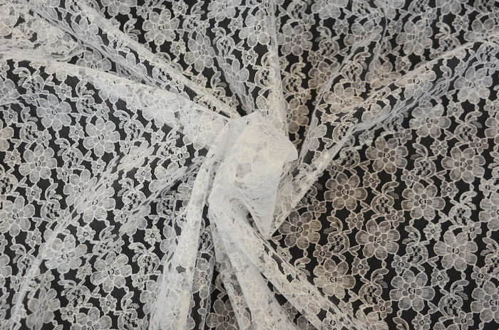 Raschel Lace Table Linens | Raschel Lace Tablecloths | Multiple Colors |