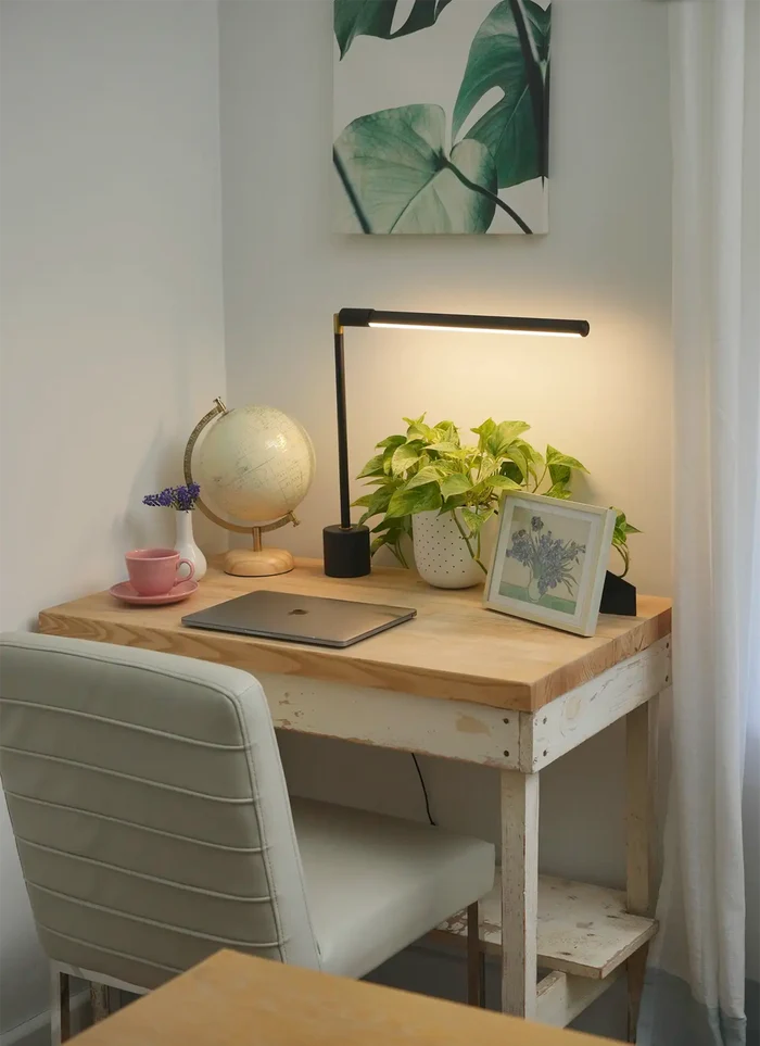 Versa Tabletop Grow Light