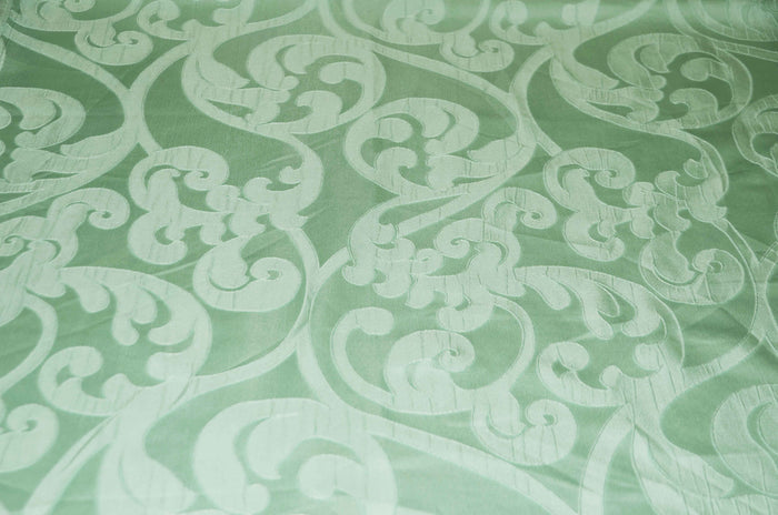 Victorian Damask Tablecloths | Classic Jacquard Table Linens | 100% Polyester |